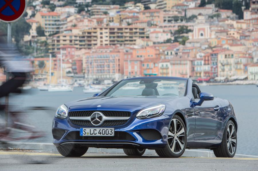  Mercedes-Benz SLC300 2016 года  (фото 5 из 22)